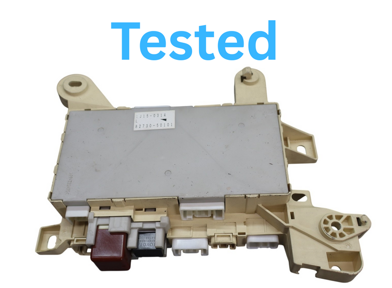 Load image into Gallery viewer, 01-06 Lexus XF30 LS430 Front Right Passenger Side Under Dash Fuse Box Oem

