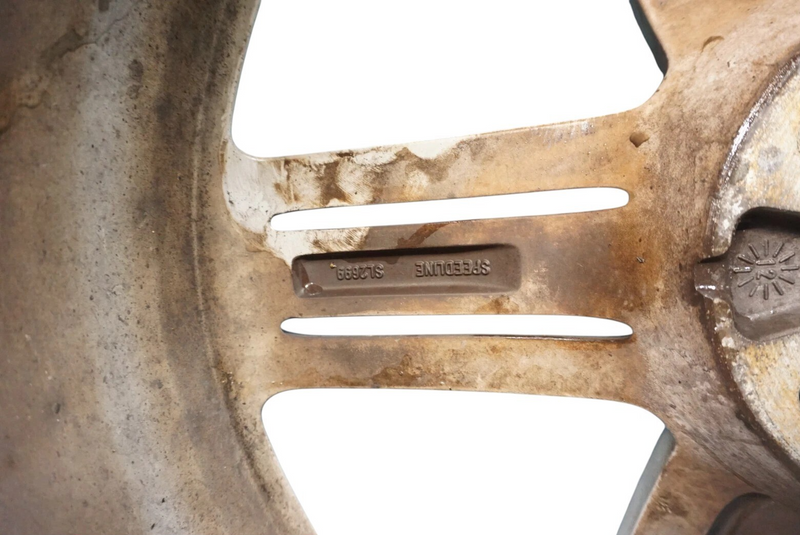 Load image into Gallery viewer, 11-15 Audi S8 A8 Quattro 9JX20"H2 5 Spoke Alloy Wheel Rim W/ Tire  Silver Oem
