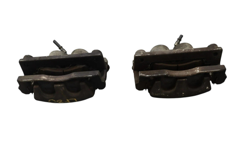 Load image into Gallery viewer, 07-17 GMC Acadia Denali Front Right &amp; Left Side Brake Caliper W/ Bracket Set OEM
