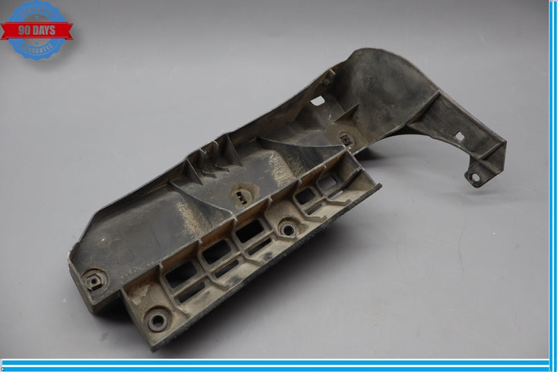 Load image into Gallery viewer, 07-09 Lexus LS460 XF40 Rear Left Lower Bumper Retainer Bracket 52566-50030 Oem
