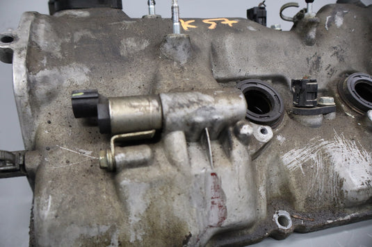 07-17 Lexus LS460 LS600h 4.6L Left Engine Cylinder Head Camshaft Cover Assy Oem