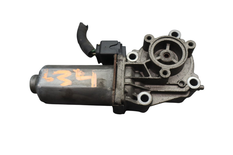 Load image into Gallery viewer, 12-18 Infiniti QX56 QX80 Transfer Case Shift Motor 290101LA0A Oem
