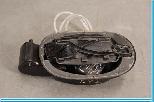 11-18 Porsche Cayenne Gas Reservoir Filler Neck Fuel Tank Door Oem