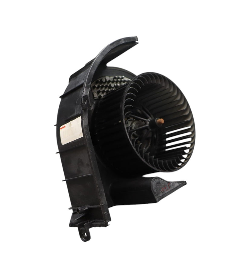 Load image into Gallery viewer, 14-18 BMW X5 HVAC AC Heater Blower Motor Fan Black 927611201 Oem
