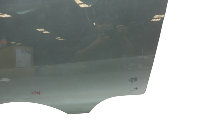 Load image into Gallery viewer, 11-17 Volkswagen VW Touareg Front Left Driver Side Door Window Glass Oem

