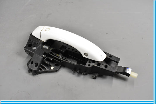 11-18 Audi A8 Quattro Front Right Driver Side Exterior Door Handle 4H0837886 Oem