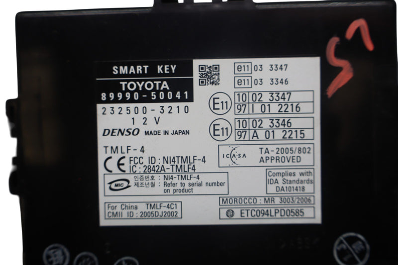 Load image into Gallery viewer, 07-09 Lexus LS460 Smart Key Keyless Entry Control Module Unit ECU 8999050041 Oem
