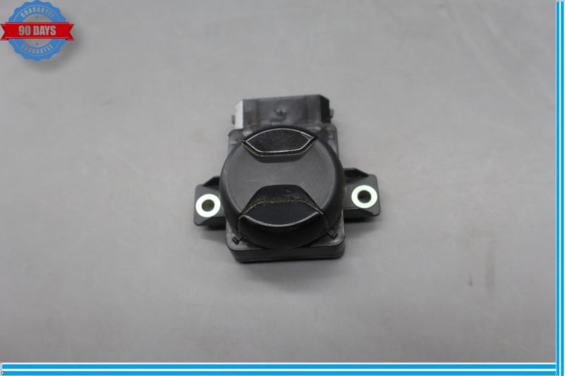Load image into Gallery viewer, 11-17 Volkswagen Touareg Right Passenger Side Seat Lumbar Control Switch Oem
