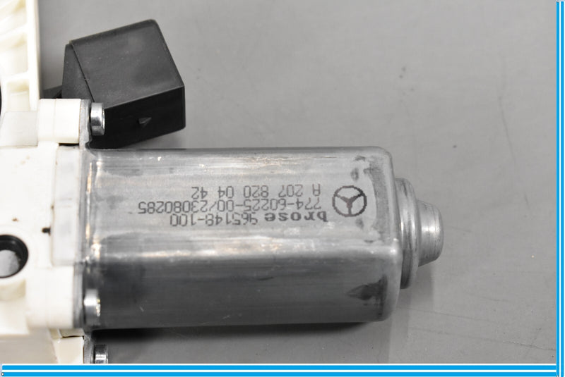 Load image into Gallery viewer, 10-17 Mercedes E350 C250 W207 Front Right Side Window Regulator Motor Oem
