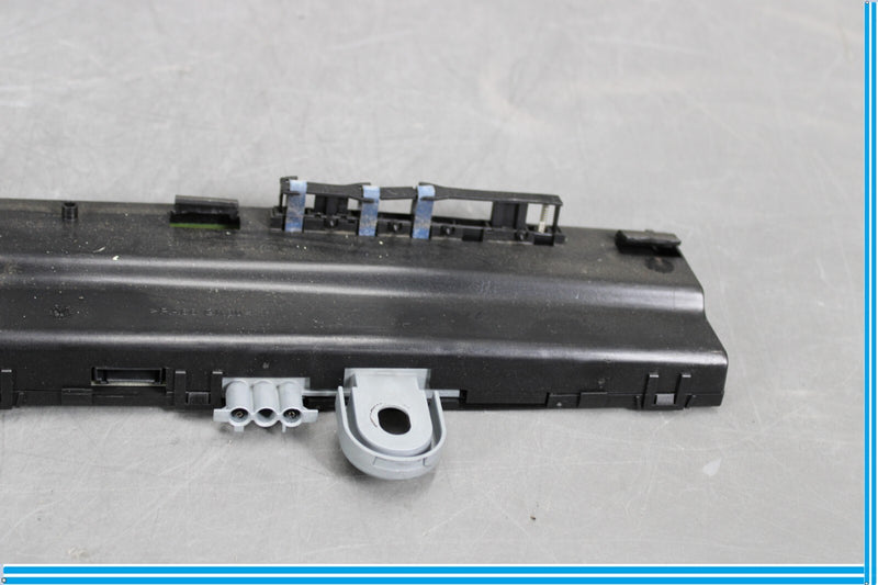 Load image into Gallery viewer, 07-13 Mercedes S400 S550 W221 Rear Roof Antenna Amplifier Amp Oem
