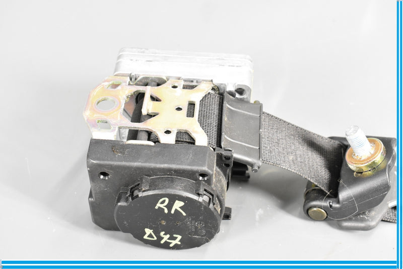 Load image into Gallery viewer, 00-06 Mercedes CL500 CL600 W215 Rear Right Seat Belt Retractor Black Oem
