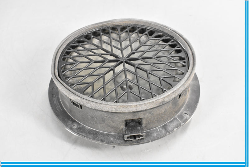 Load image into Gallery viewer, 09-16 Audi A4 Wagon Front Right Passenger Side Door Audio Speaker Oem
