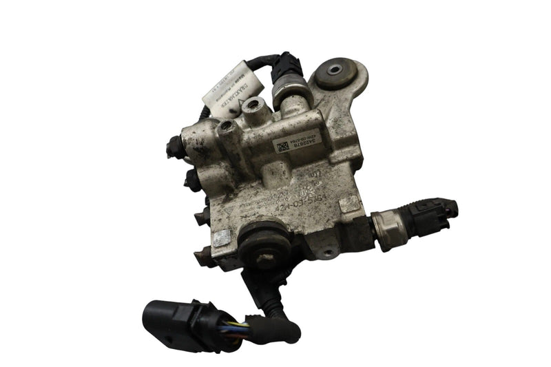 Load image into Gallery viewer, 10-16 Porsche Panamera Turbo Rear Stabilizer Sway Bar Control Valve Block OEM
