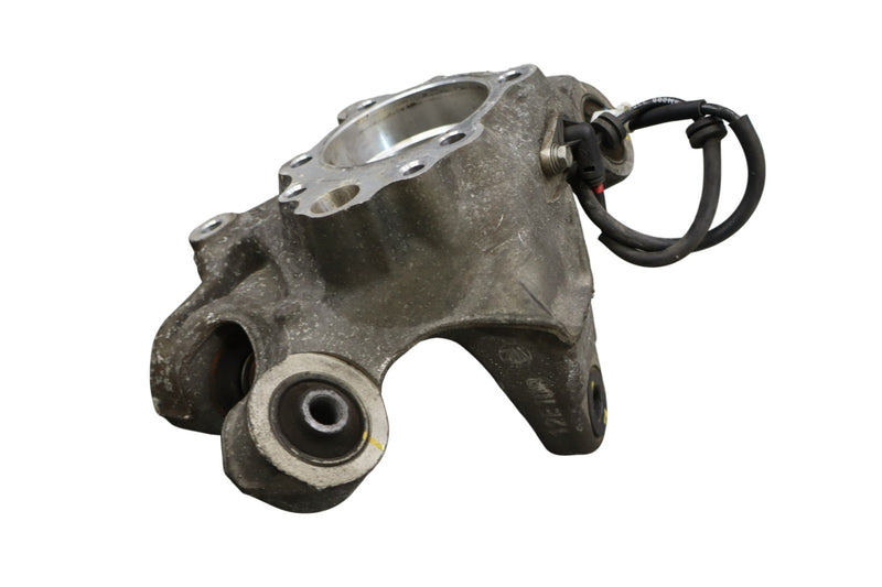 Load image into Gallery viewer, 09-16 Hyundai Equus Genesis Rear Axle Right Side Knuckle Carrier Assembly Oem
