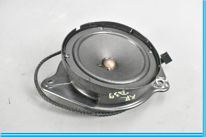 Load image into Gallery viewer, 03-06 Mercedes CL500 S55 AMG W220 Rear Right Audio Sound Speaker 2208201602 Oem

