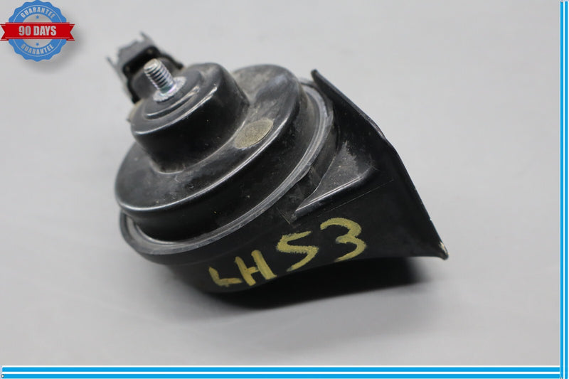 Load image into Gallery viewer, 15-17 Hyundai Genesis Left Anti Theft Alarm Siren Signal Horn Low Pitch Oem
