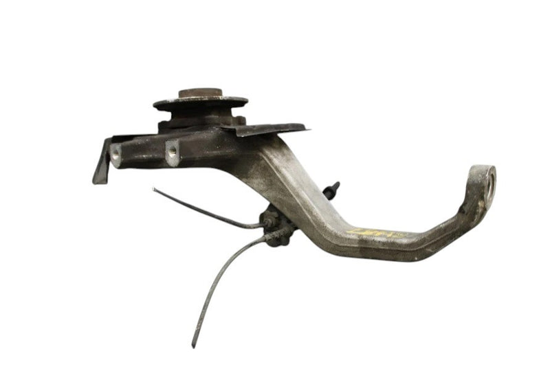 Load image into Gallery viewer, 14-18 Maserati Ghibli Quattroporte Front Right Side Spindle Knuckle Hub Oem
