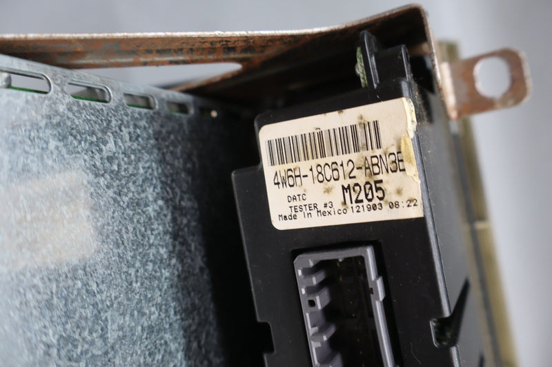 Load image into Gallery viewer, 04-05 Ford Thunderbird A/C AC Heater Climate Control Panel Switch Oem
