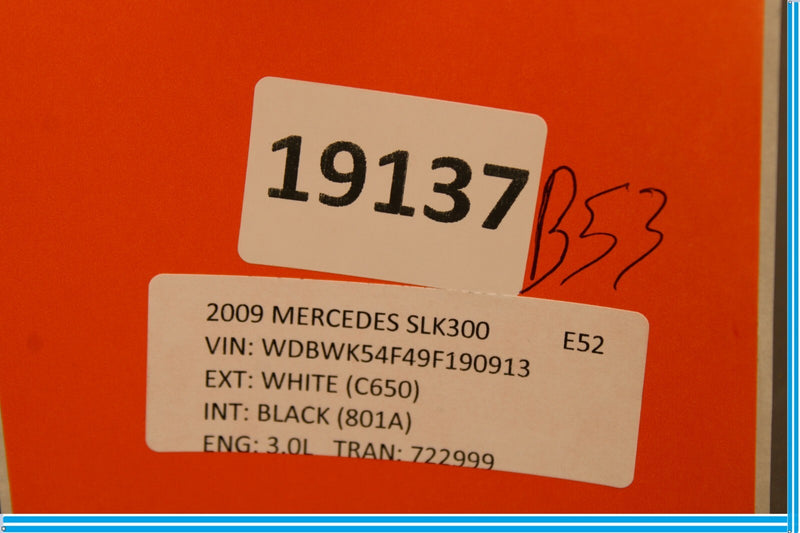 Load image into Gallery viewer, 05-11 Mercedes SLK280 SLK300 Right / Left Dash A/C AC Air Vent Trim Black Oem
