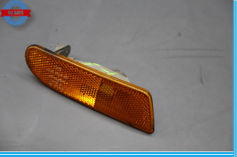 Load image into Gallery viewer, 00-06 Mercedes S600 S500 W220 Front Right Side Bumper Reflector Turn Light Oem
