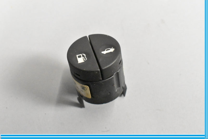 Load image into Gallery viewer, 97-06 Jaguar XK8 XKR Fuel Gas Door Trunk Release Switch LJA6255AB Oem
