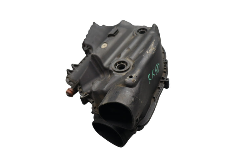 Load image into Gallery viewer, 09-12 BMW 750i 750Li Front Right Air Cleaner Filter Box 13717577463 Oem
