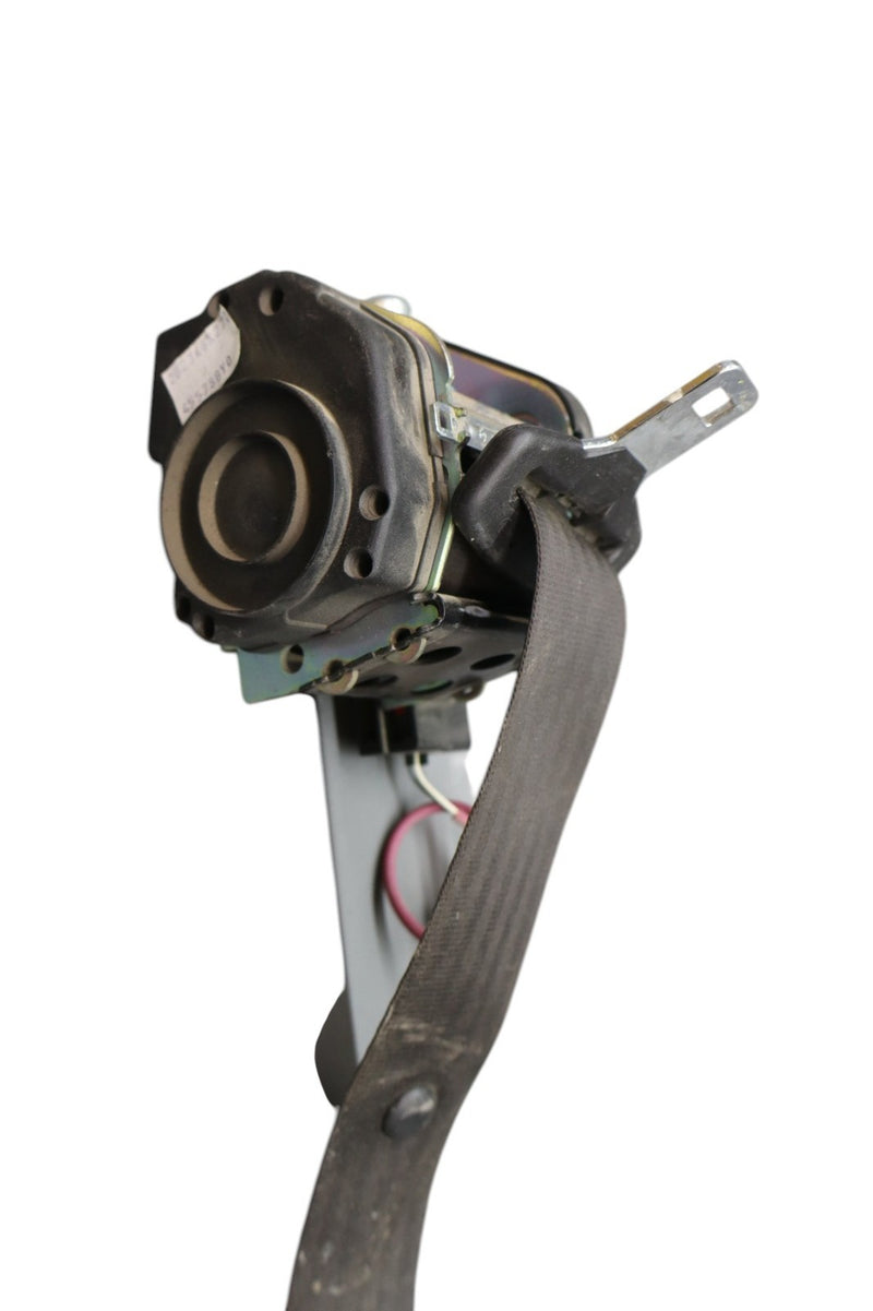 Load image into Gallery viewer, 03-08 Maserati Quattroporte M139 Rear Left Or Right Seat Belt Retractor Oem
