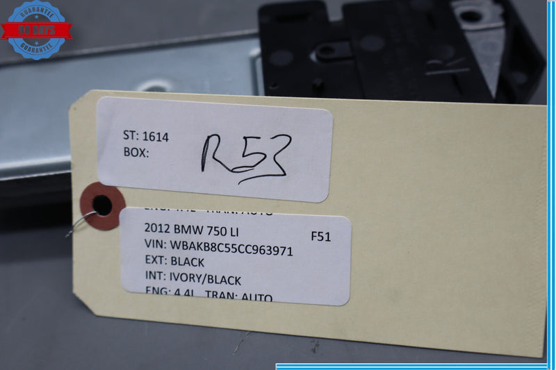 Load image into Gallery viewer, 09-15 BMW 750Li xDrive Front Right Passenger Side Seat Belt Control Module Oem
