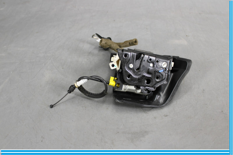 Load image into Gallery viewer, 11-18 Audi A8 Quattro Front Right Passenger Side Door Latch Lock Actuator Oem
