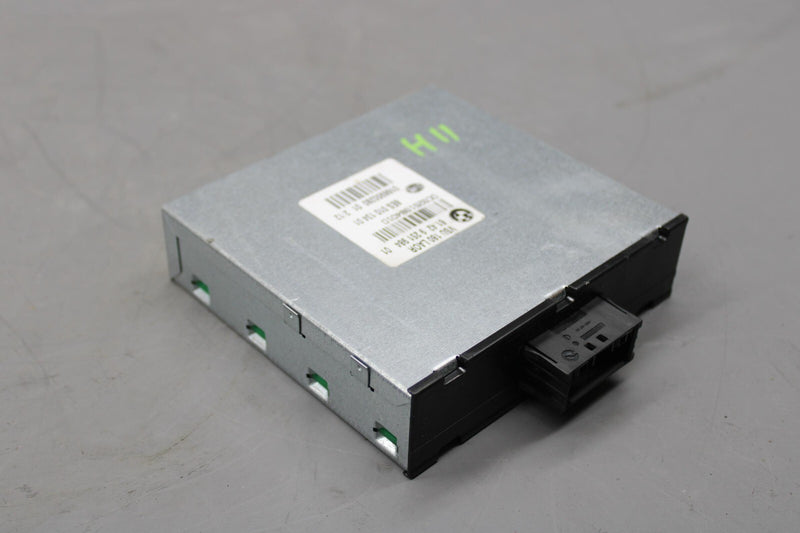 Load image into Gallery viewer, 11-13 BMW 528i 538i 550i xDrive VSU Voltage Converter Control Module Unit Oem
