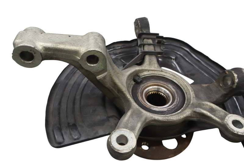 Load image into Gallery viewer, 14-19 Mercedes W117 CLA250 Front Right Side Spindle Knuckle Hub Bearing Oem
