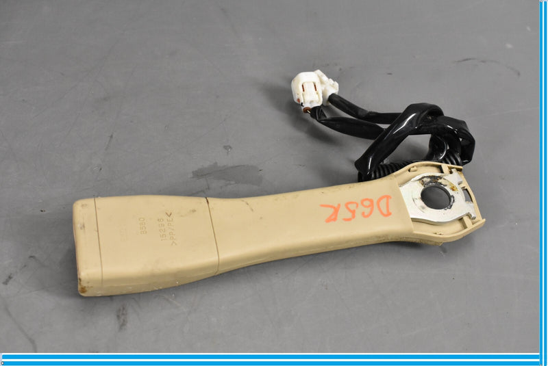 Load image into Gallery viewer, 07-09 Lexus LS460  Front Right Side Passenger Seat Belt Buckle Beige Oem
