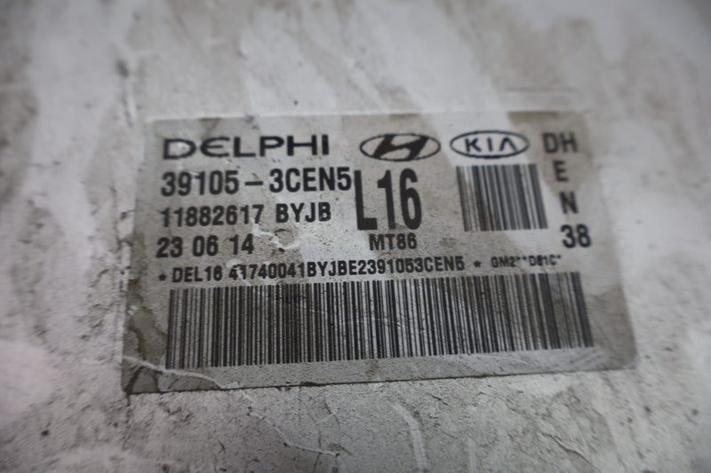 Load image into Gallery viewer, 15-17 Hyundai Genesis Engine Electronic Control Module Unit 391053CEN5 Oem
