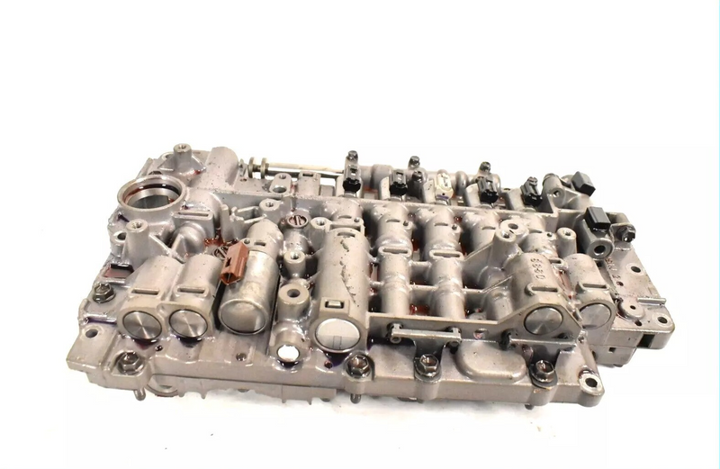 Load image into Gallery viewer, 08-09 Porsche Cayenne 955 957 Automatic Transmission Valve Body 09D325039 OEM
