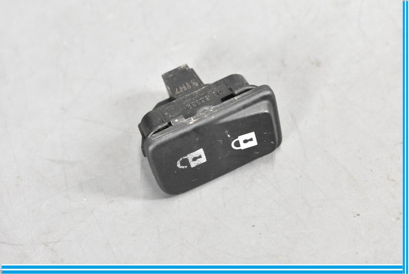 Load image into Gallery viewer, 04-11 Volvo C70 Front Door Lock Control Switch Button Oem
