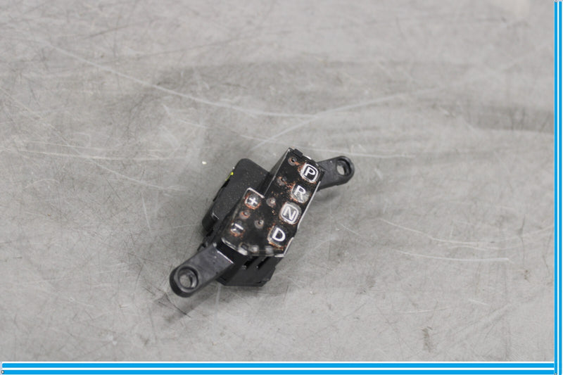 Load image into Gallery viewer, 11-17 Infiniti QX56 QX80 Gear Shifter Selector Module Sensor Oem
