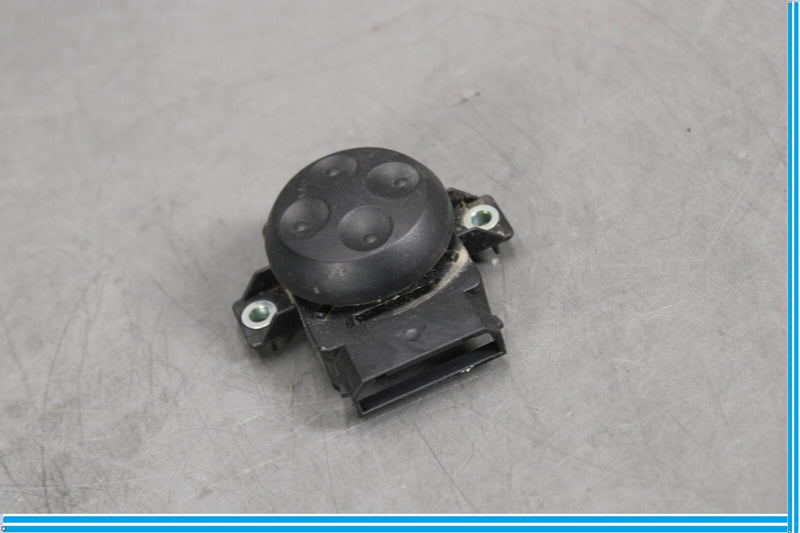 Load image into Gallery viewer, 09-17 Volkswagen VW CC Front Left Driver Side Power Seat Lumbar Switch Oem
