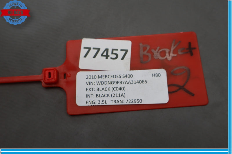 Load image into Gallery viewer, 07-13 Mercedes W221 S400 Front Right Side Bumper Reinforcement Bracket Black Oem
