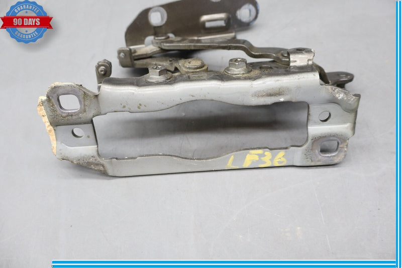 Load image into Gallery viewer, 08-18 Mercedes CLS550 CLS400 Front Left Side Hood Hinge Lock Oem
