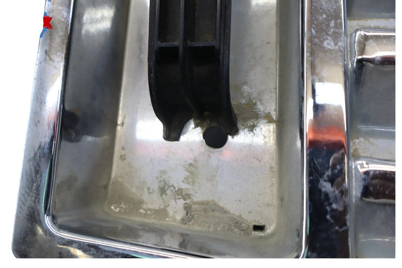Load image into Gallery viewer, 03-07 Hummer H2 Front Hood Bonnet Air Grille Louver Cover Panel 15063080 OEM
