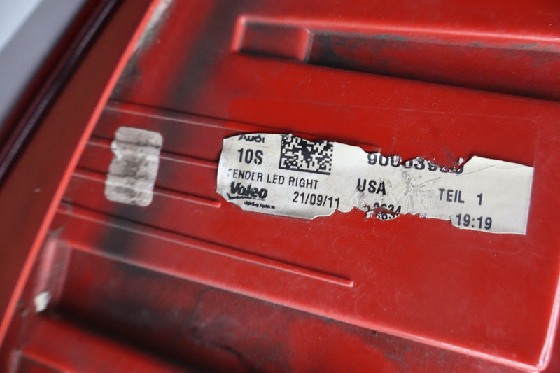 Load image into Gallery viewer, 12-15 Audi A6 A6 Quattro Rear Right Passenger Side Outer Tail Light Lamp Oem
