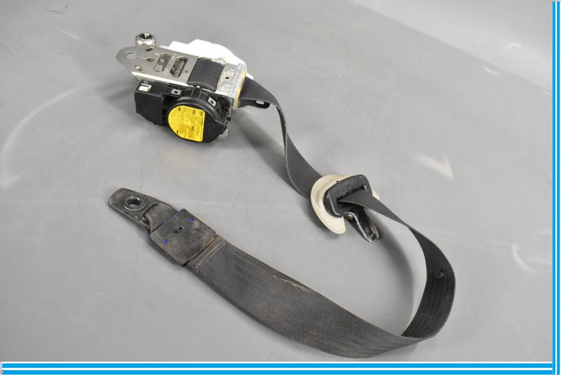 Load image into Gallery viewer, 2007-2009 LEXUS LS460 LS460L LS600 FRONT LEFT DRIVER SEAT SEATBELT BLACK OEM
