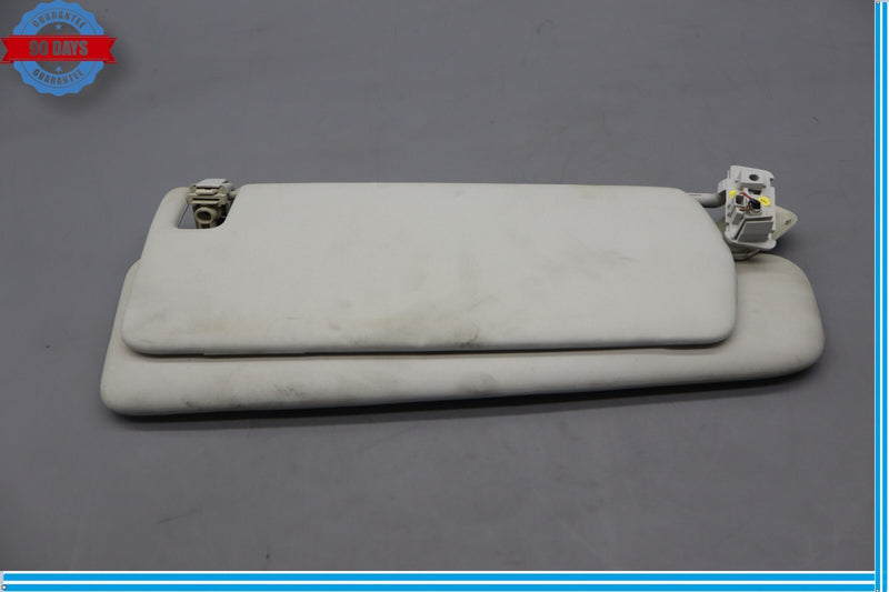 Load image into Gallery viewer, 11-14 Volkswagen VW Touareg Front Right Side Sun Visor W/ Extension Oem

