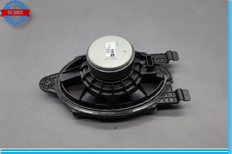 Load image into Gallery viewer, 10-13 Buick Lacrosse CXL Left Or Right Side Inner Package Tray Sound Speaker Oem
