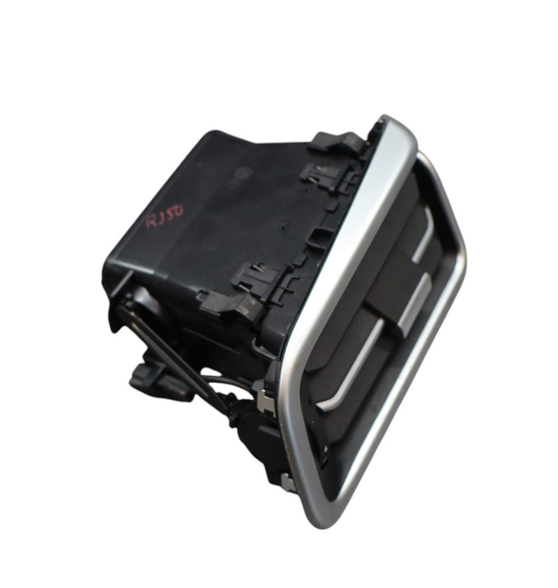 Load image into Gallery viewer, 14-21 Maserati Ghibli Quattroporte Front Right Dash Air Vent Grill Cover Oem
