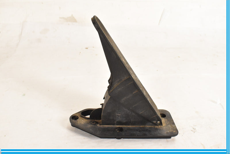 Load image into Gallery viewer, 05-08 Maserati Quattroporte M139 Gas Acceleration Foot Pedal Ferrari 196819 Oem
