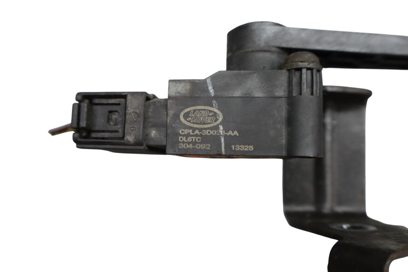 Load image into Gallery viewer, 13-17 Land Rover Range Rover L405 Front Right Side Height Level Sensor Oem
