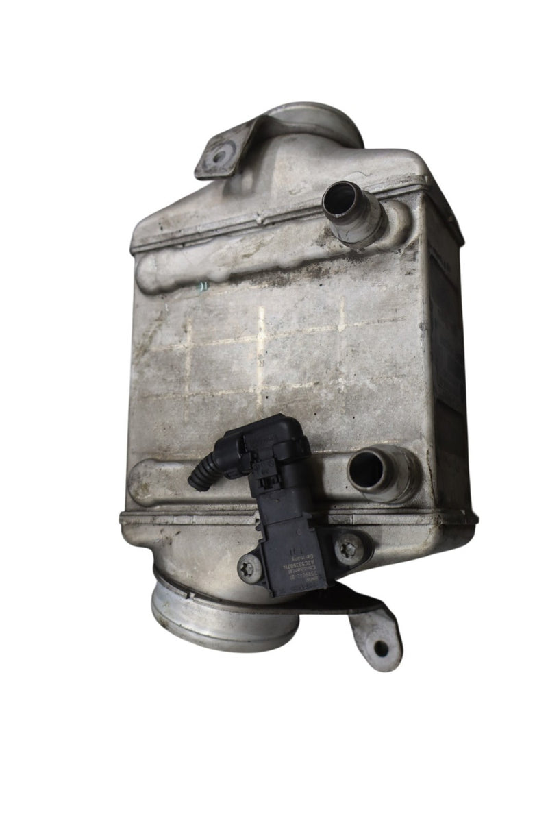 Load image into Gallery viewer, 09-13 BMW 750Li 750i F01 F02 F04 Left Side Turbocharger Air Intercooler Oem
