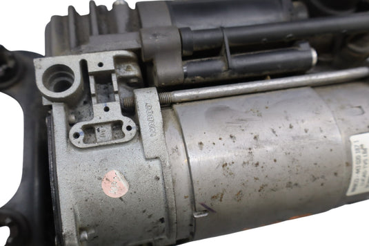 11-18 Audi A8 A8L Quattro Air Suspension Compressor Pump W/ Bracket Oem