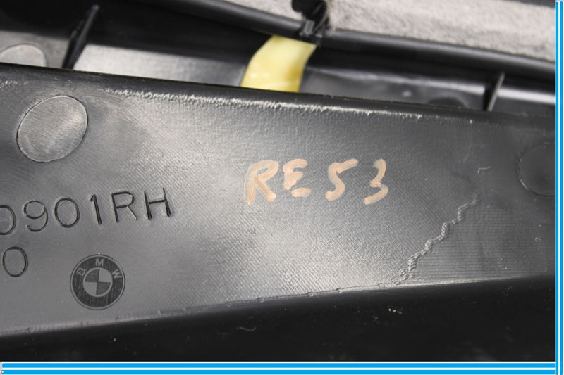 Load image into Gallery viewer, 14-18 BMW X5 F15 Rear Right Side Second 2nd Row Seat Bolster Leather Oem

